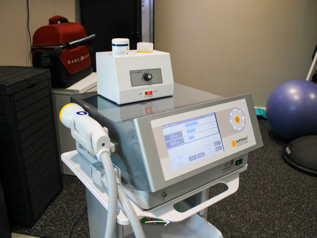 Softwave Therapy at Apex Physical Therapy and Sports Performance in Cumming and Milton, Georgia 